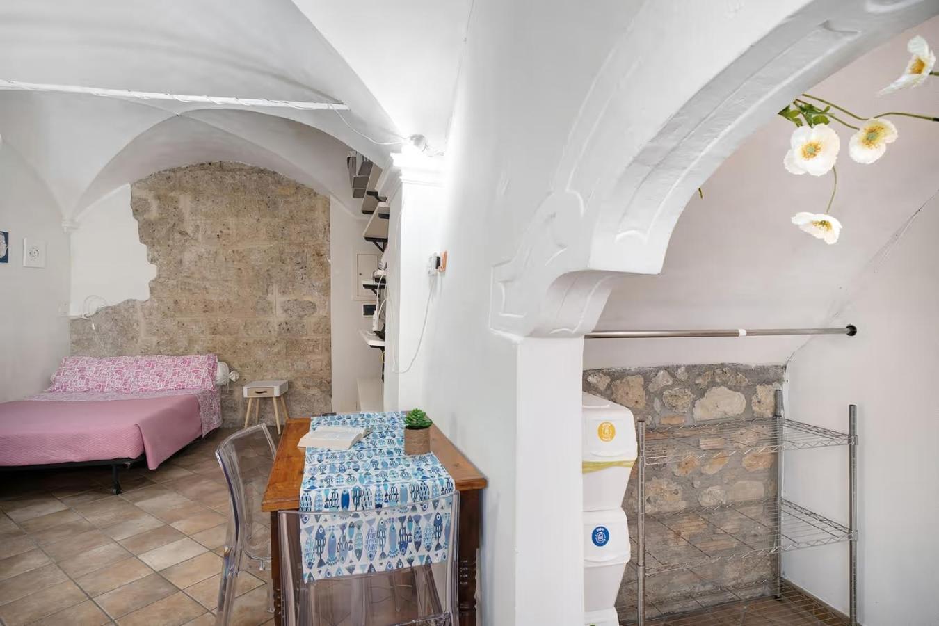 Le Trifore Ventimiglia Esterno foto