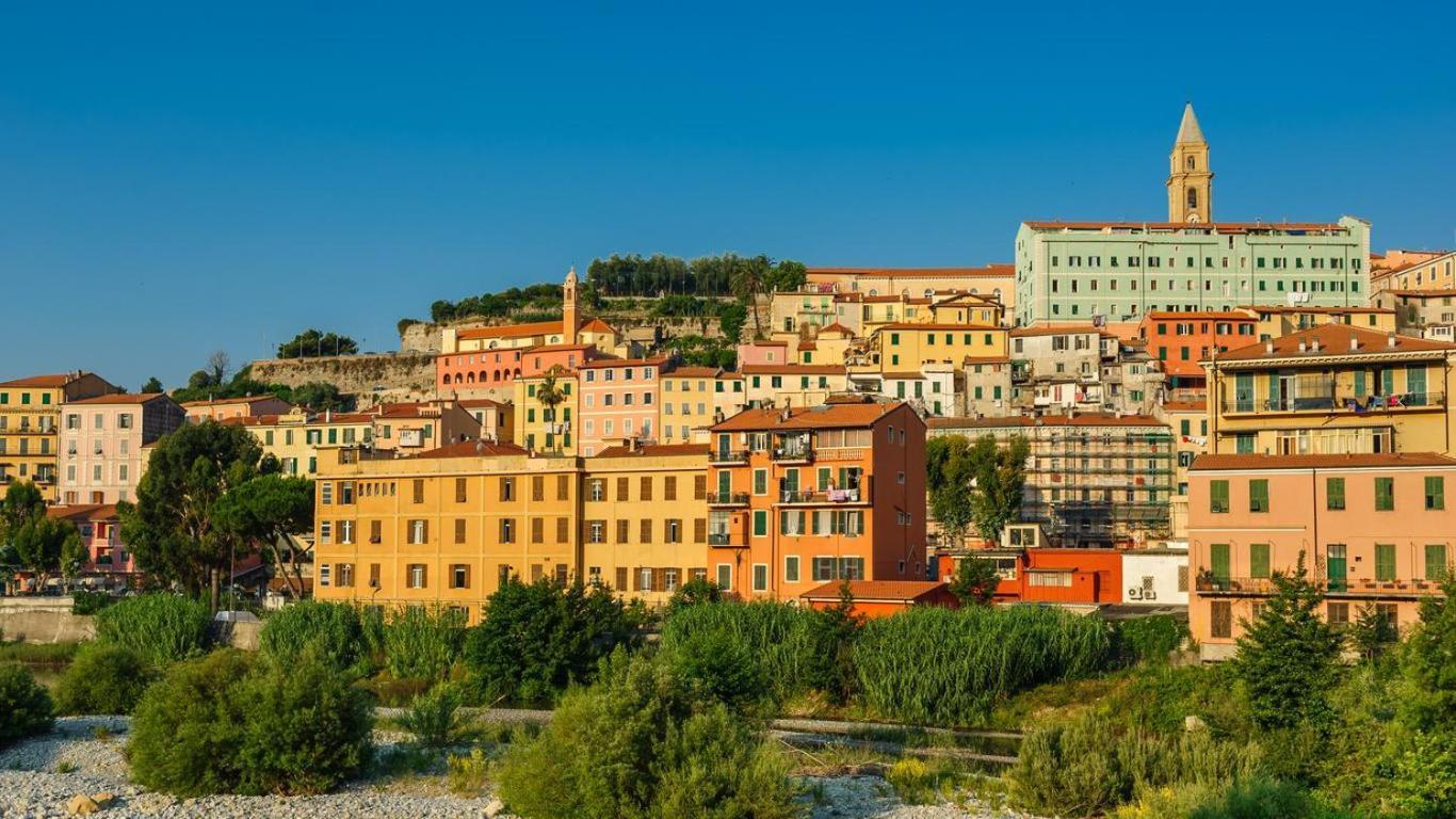 Le Trifore Ventimiglia Esterno foto